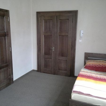 Hotel Beranek บลาทนา ภายนอก รูปภาพ