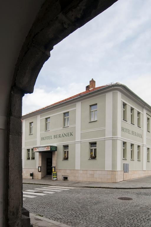 Hotel Beranek บลาทนา ภายนอก รูปภาพ