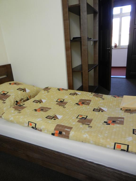 Hotel Beranek บลาทนา ภายนอก รูปภาพ