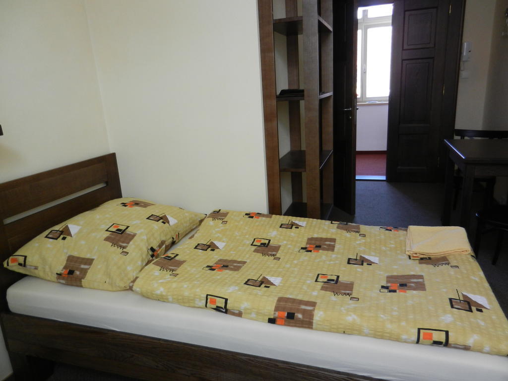 Hotel Beranek บลาทนา ภายนอก รูปภาพ