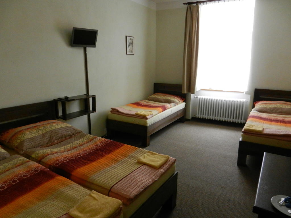 Hotel Beranek บลาทนา ภายนอก รูปภาพ